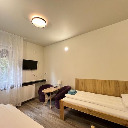Etna - Hostel -Noclegi Rzeszow Bagian luar foto