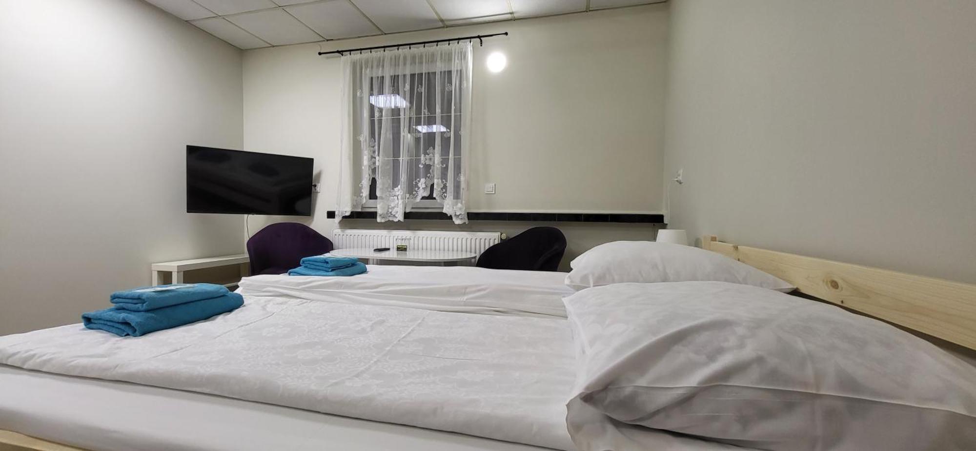 Etna - Hostel -Noclegi Rzeszow Bagian luar foto