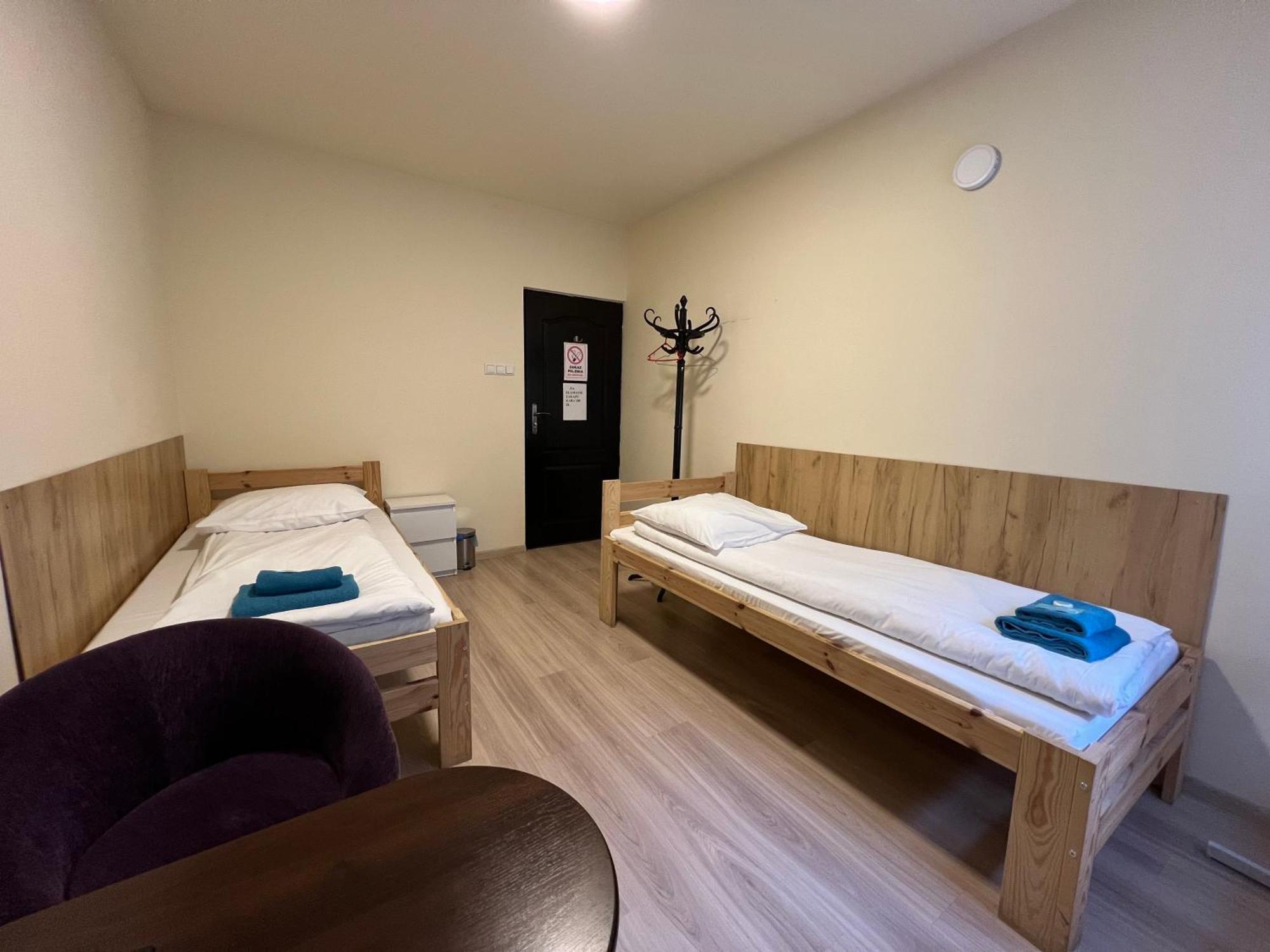 Etna - Hostel -Noclegi Rzeszow Bagian luar foto