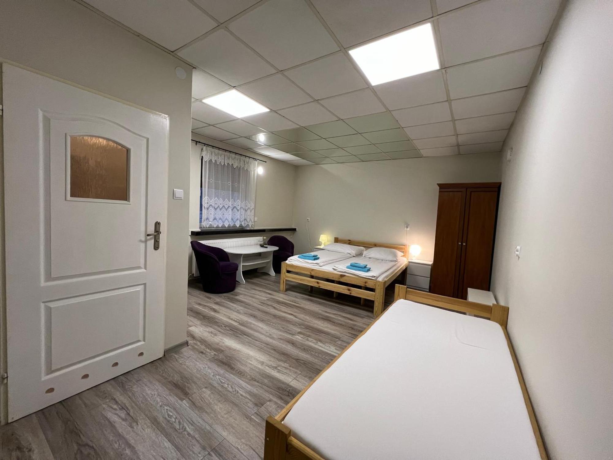Etna - Hostel -Noclegi Rzeszow Bagian luar foto