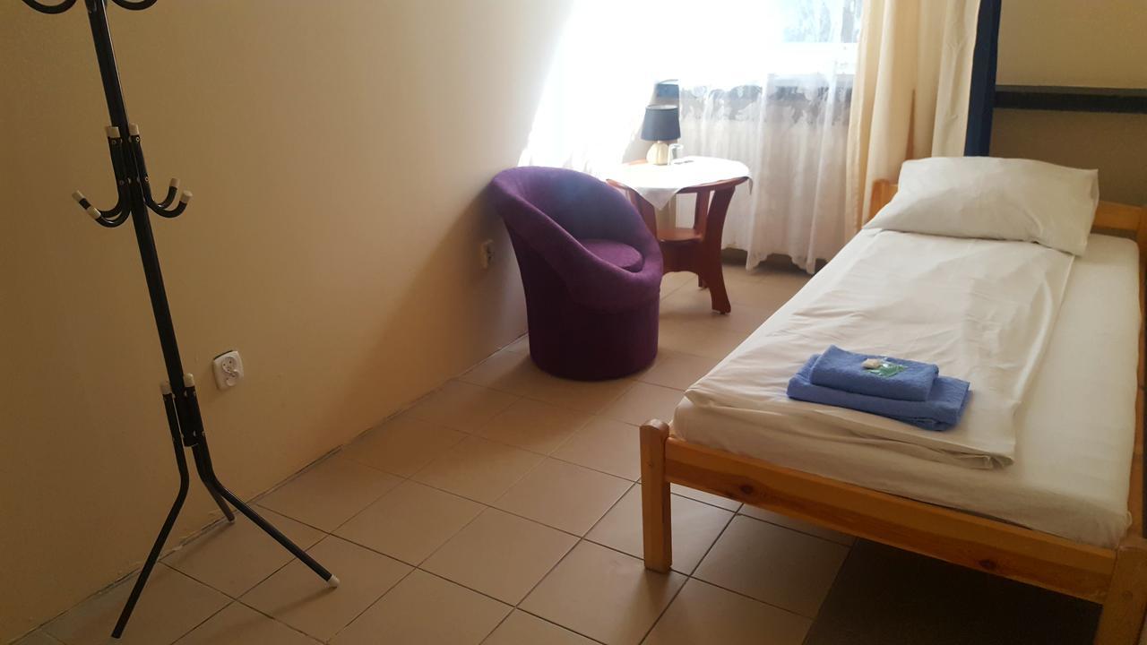 Etna - Hostel -Noclegi Rzeszow Bagian luar foto